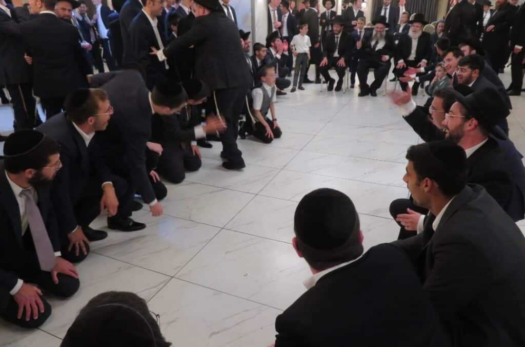 שמחת נישואי בן הגרמ"ב זילברברג • תיעוד