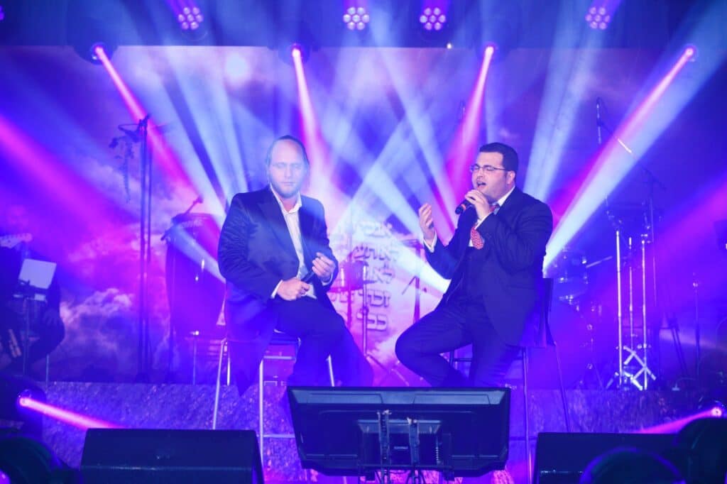 שלום ברנהולץ השיק את "ביכורים" במופע השקה מרהיב