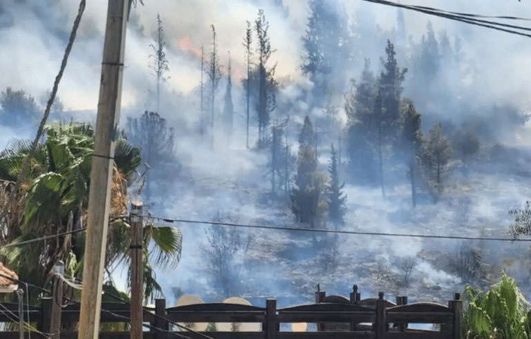 הושגה שליטה על השריפה שפרצה בהרי ירושלים