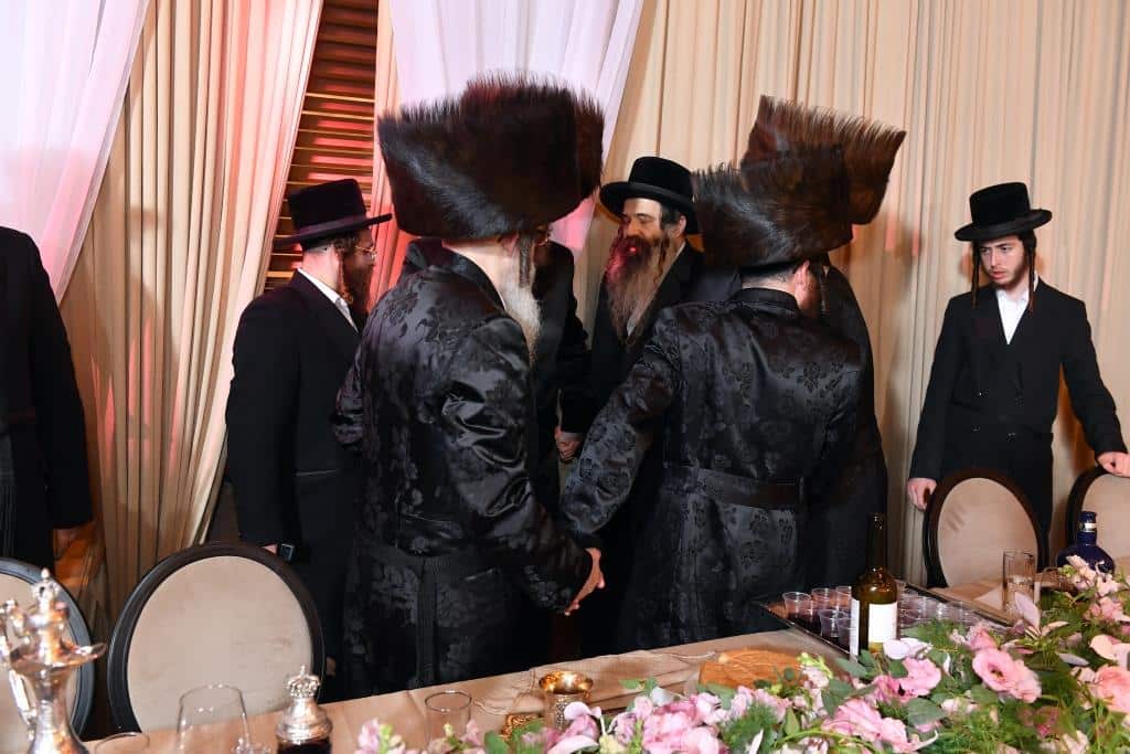 צפו בגלריה: שמחת נישואי בן הגה"צ רבי מרדכי אורי אנגלמן