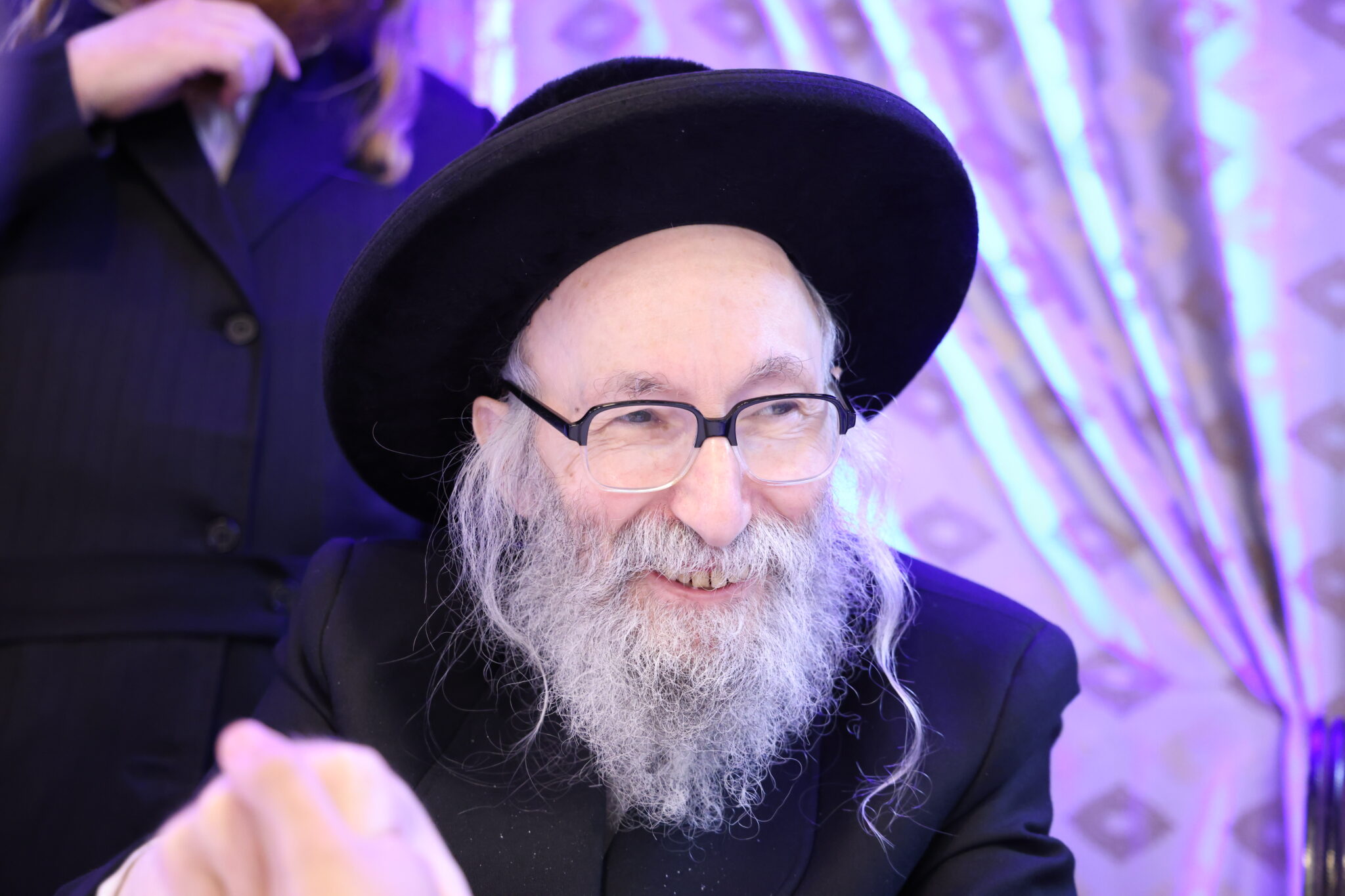 מעמד חלוקת תעודות ומלגות למאות נבחני 'שינון וחזרה'