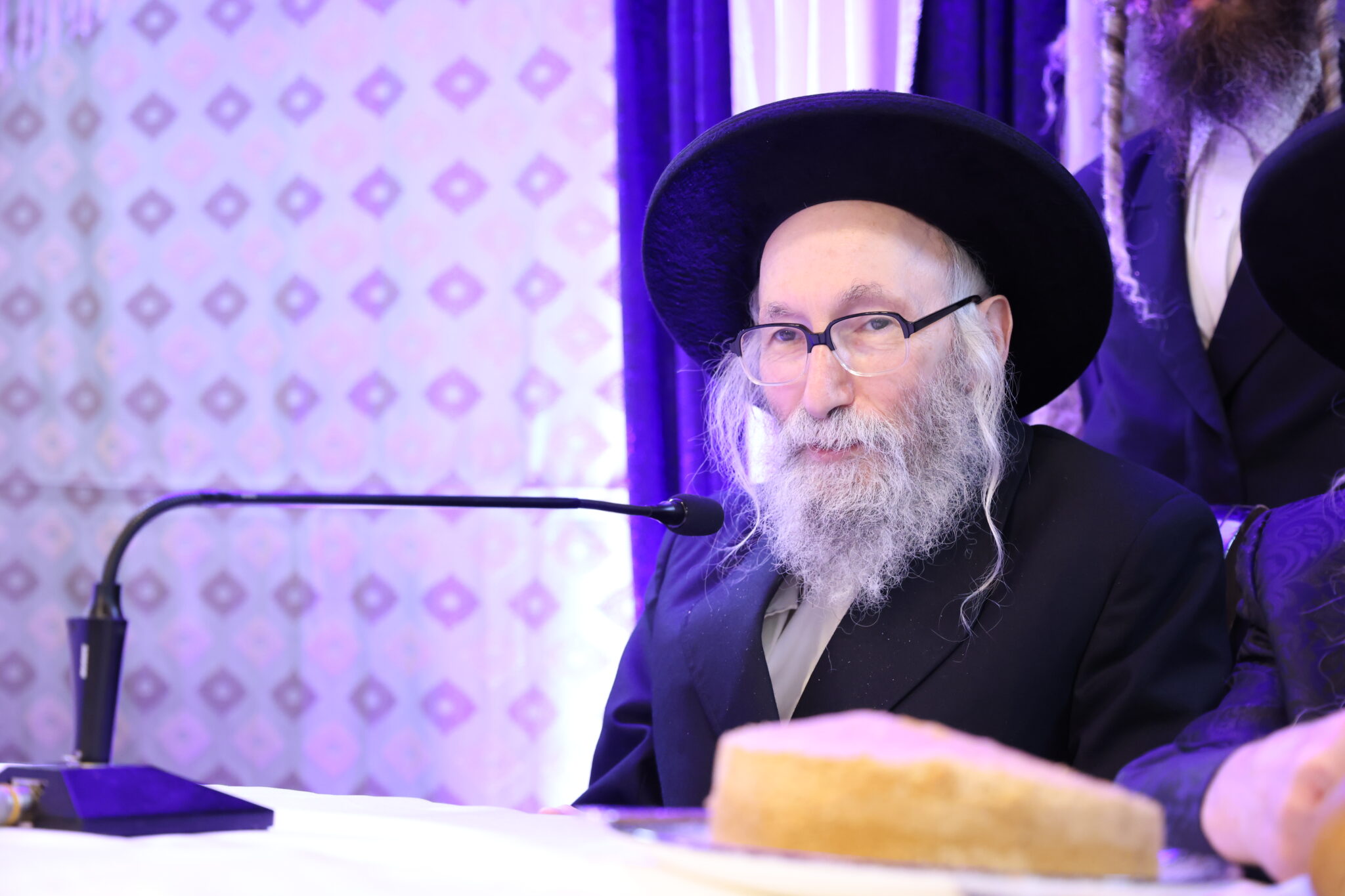 מעמד חלוקת תעודות ומלגות למאות נבחני 'שינון וחזרה'