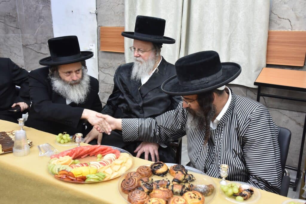 בבני ברק חנכו את 'היכל הוראה' בראשות הגר"מ ברנדסדרופר