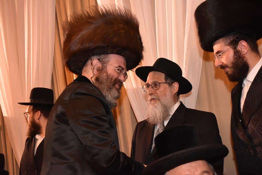 צפו בגלריה: שמחת נישואי בן הגה"צ רבי מרדכי אורי אנגלמן