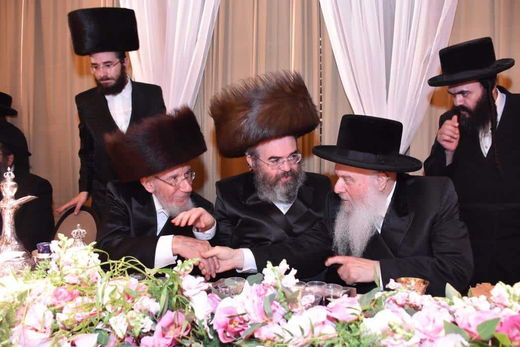 צפו בגלריה: שמחת נישואי בן הגה"צ רבי מרדכי אורי אנגלמן