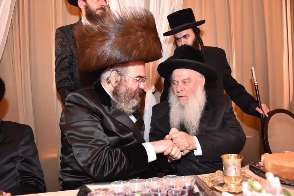 צפו בגלריה: שמחת נישואי בן הגה"צ רבי מרדכי אורי אנגלמן