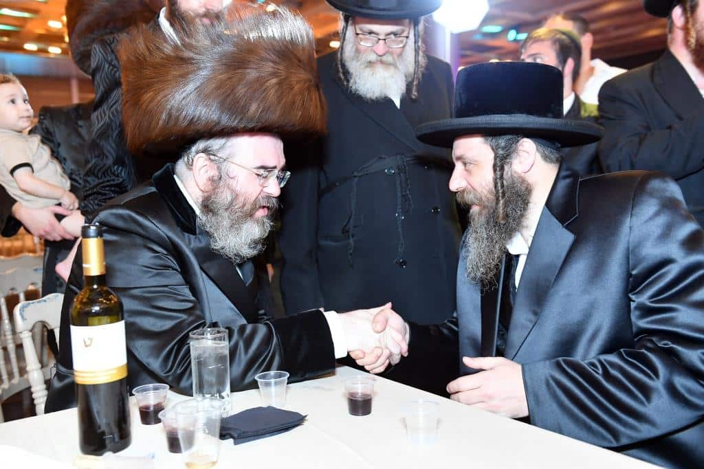 צפו בגלריה: שמחת נישואי בן הגה"צ רבי מרדכי אורי אנגלמן