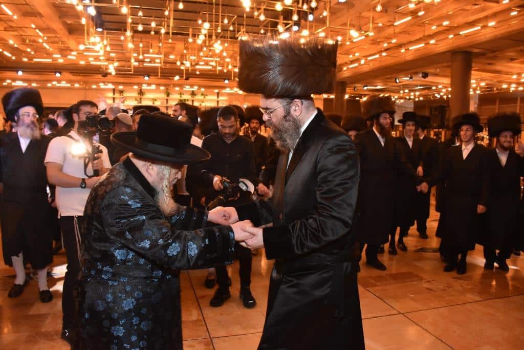 צפו בגלריה: שמחת נישואי בן הגה"צ רבי מרדכי אורי אנגלמן