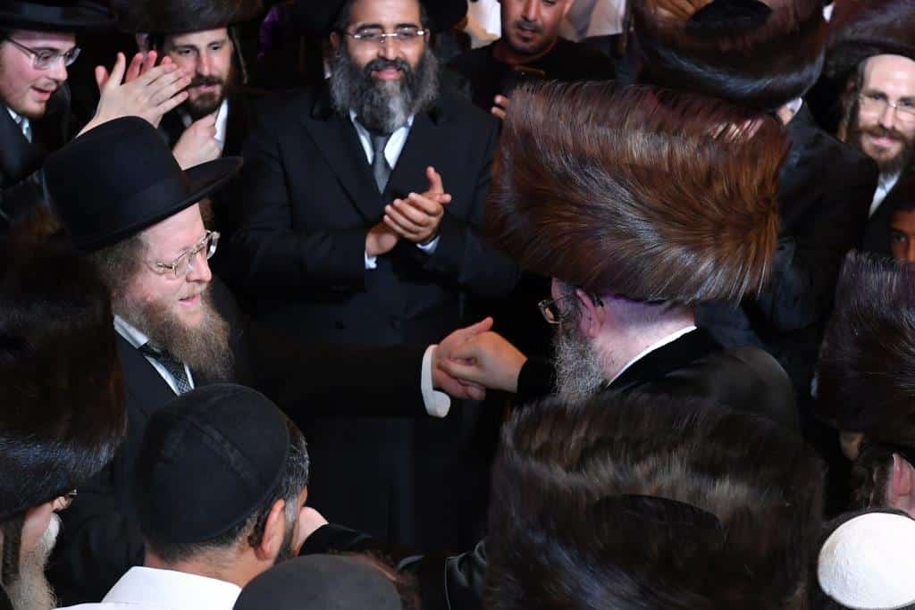 צפו בגלריה: שמחת נישואי בן הגה"צ רבי מרדכי אורי אנגלמן