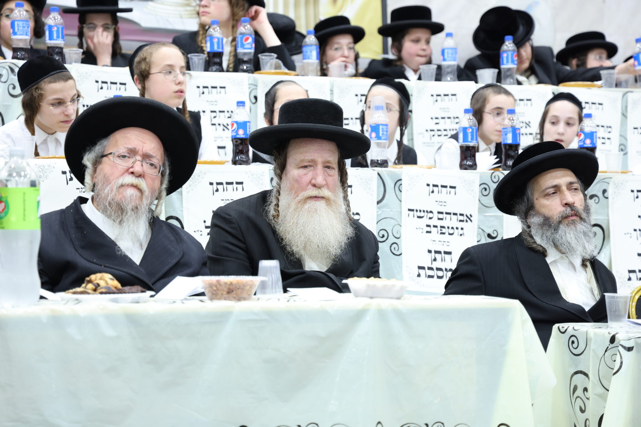 בעדה החרדית חגגו חלוקת פרסים לילדי "תורה ויראה" בעדה החרדית חגגו חלוקת פרסים לילדי "תורה ויראה"