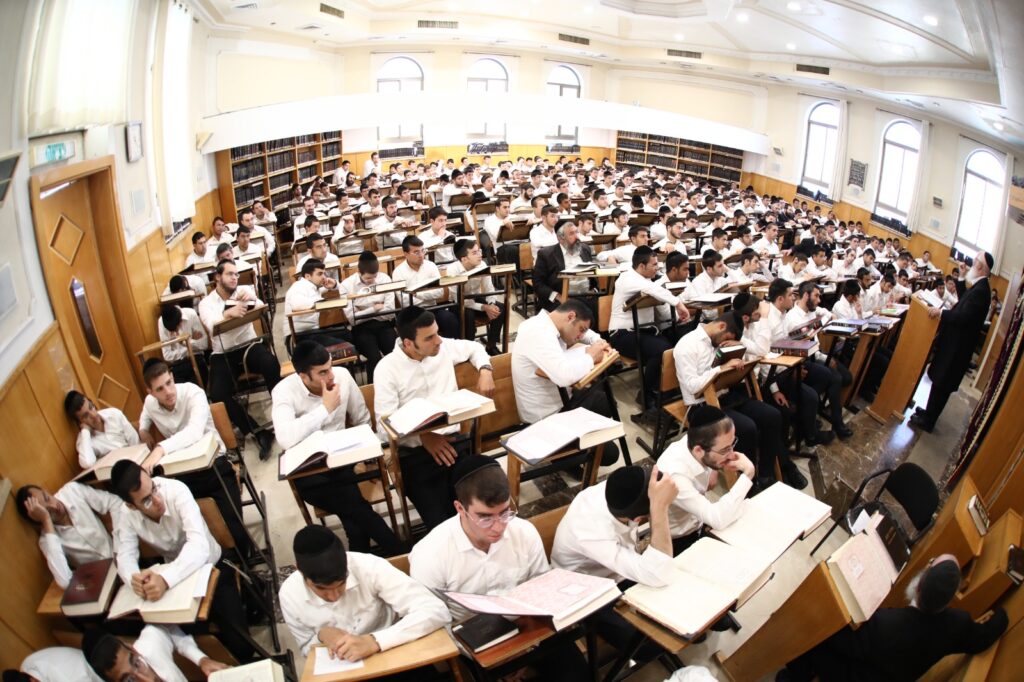 גלריה: בישיבת ברית יעקב פתחו את זמן אלול גלריה: בישיבת ברית יעקב פתחו את זמן אלול