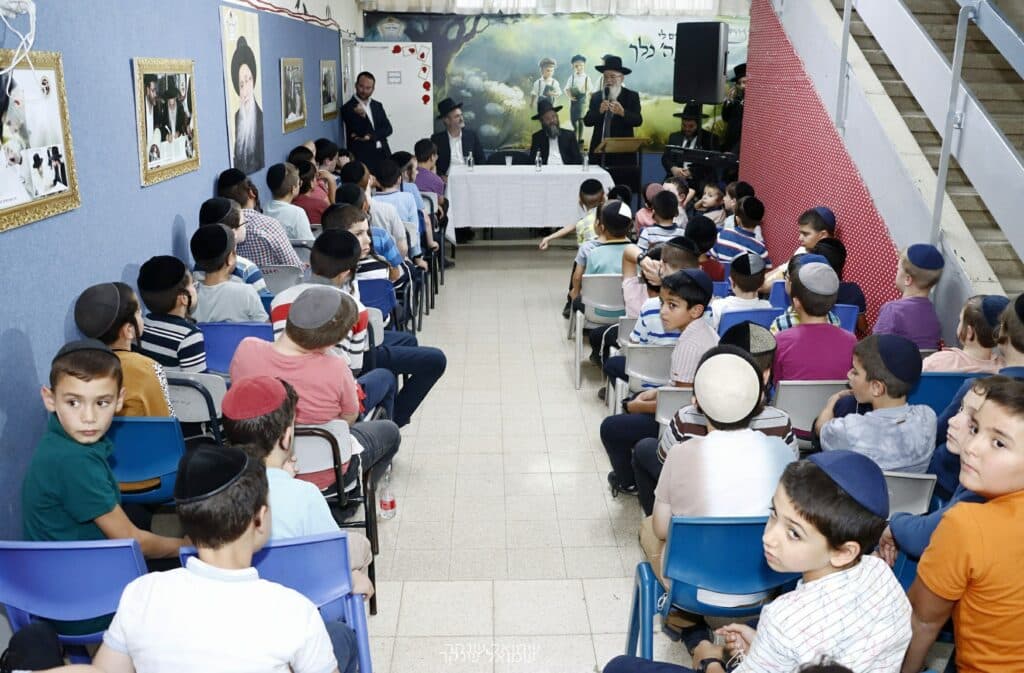 בקרית אתא קראו לחיידר על שם אביו של ראש הישיבה