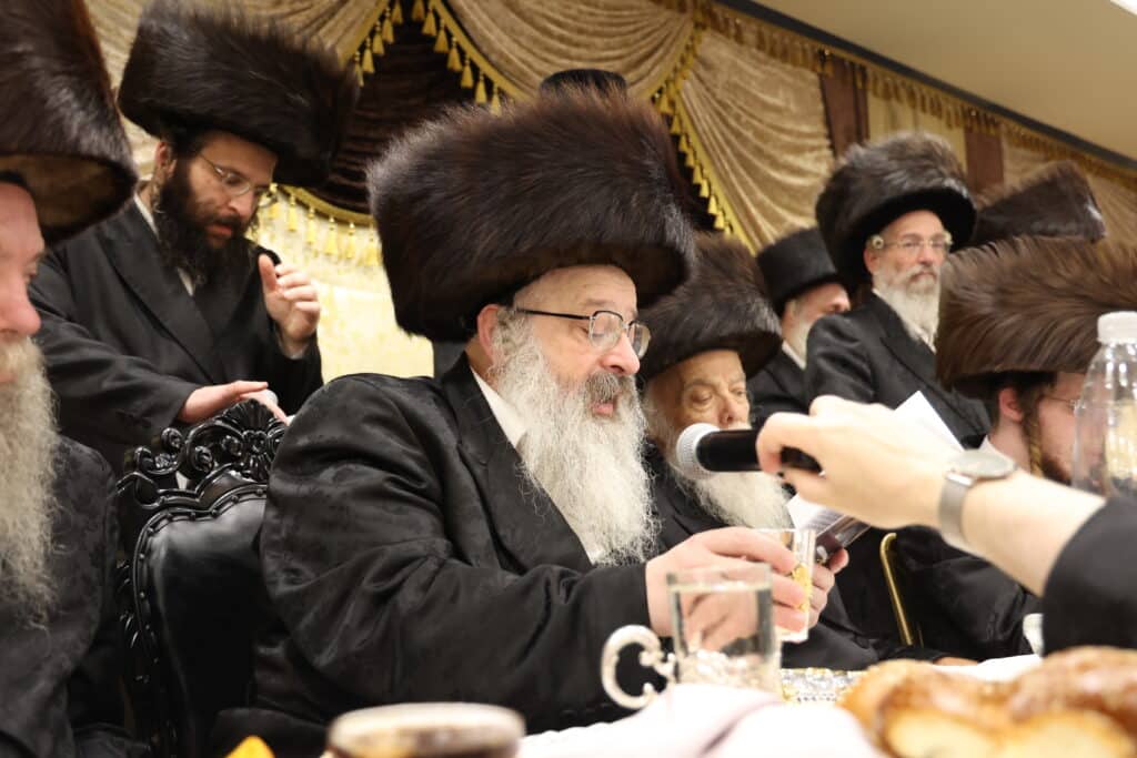 בנדבורנה ירושלים חגגו שבע ברכות לבת האדמו"ר