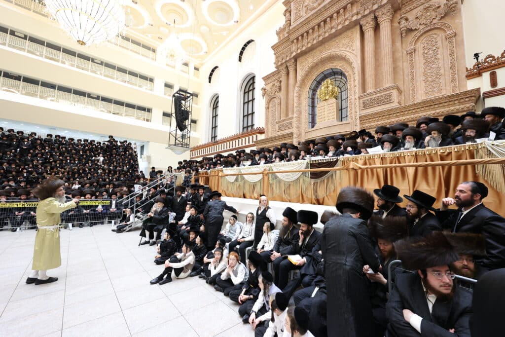 המשפיע החסידי שילהב את ההמונים בשמחת נישואי בנו