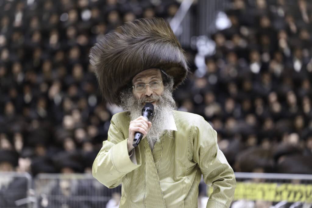 המשפיע החסידי שילהב את ההמונים בשמחת נישואי בנו