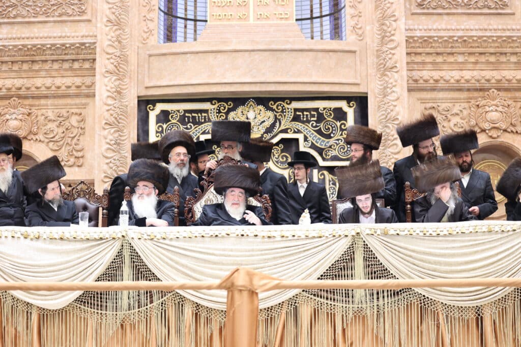 המשפיע החסידי שילהב את ההמונים בשמחת נישואי בנו