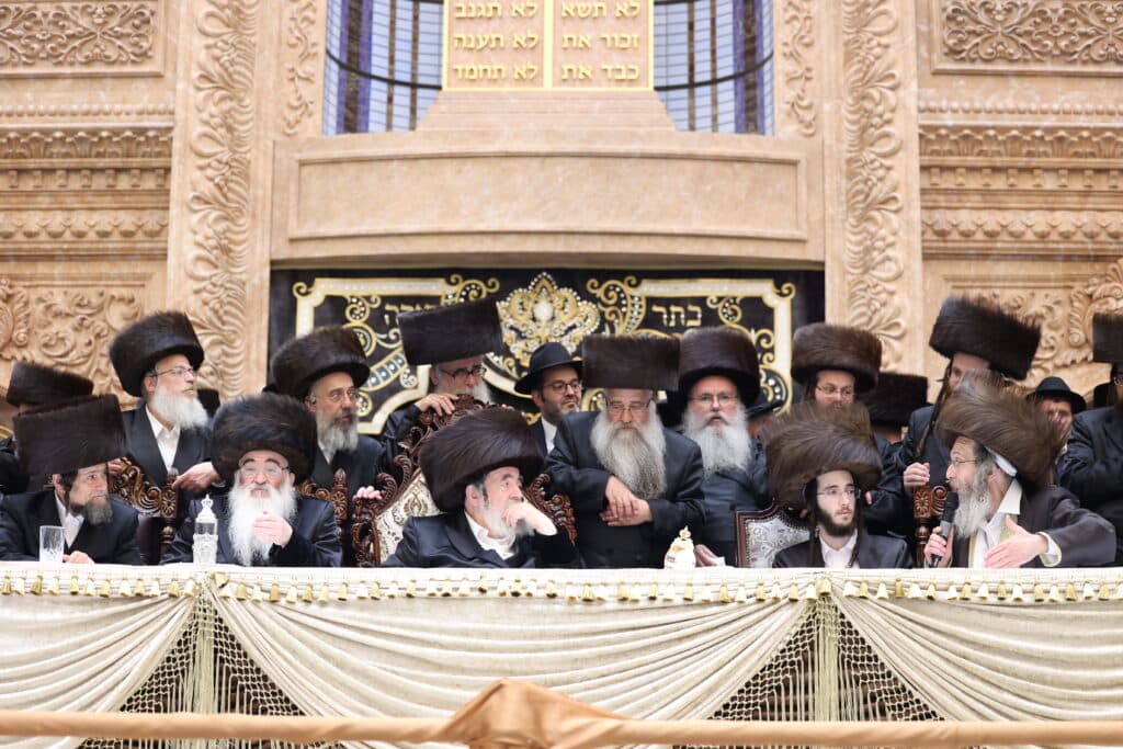 המשפיע החסידי שילהב את ההמונים בשמחת נישואי בנו