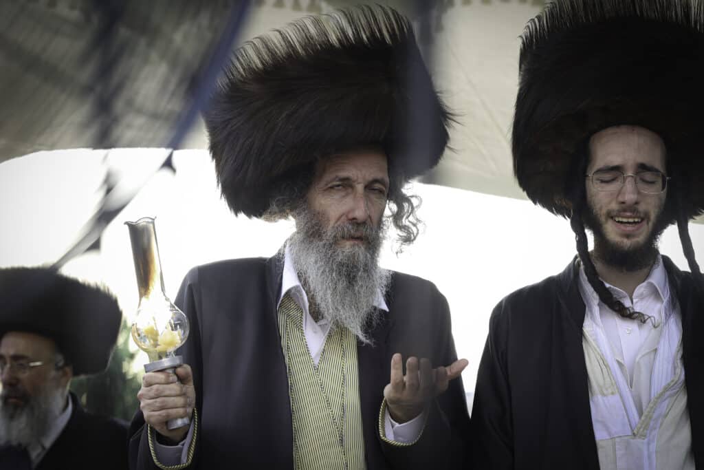 המשפיע החסידי שילהב את ההמונים בשמחת נישואי בנו