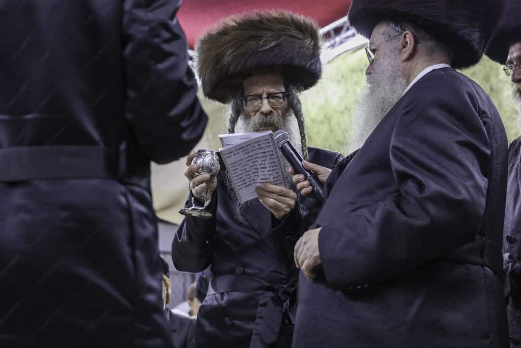 המשפיע החסידי שילהב את ההמונים בשמחת נישואי בנו