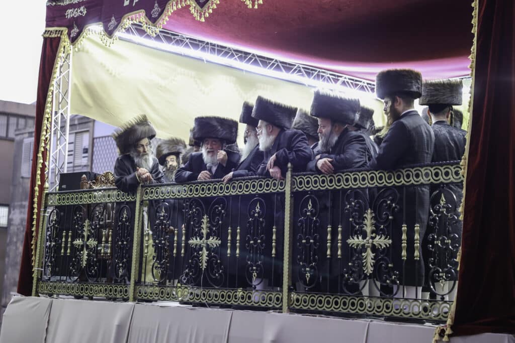 המשפיע החסידי שילהב את ההמונים בשמחת נישואי בנו