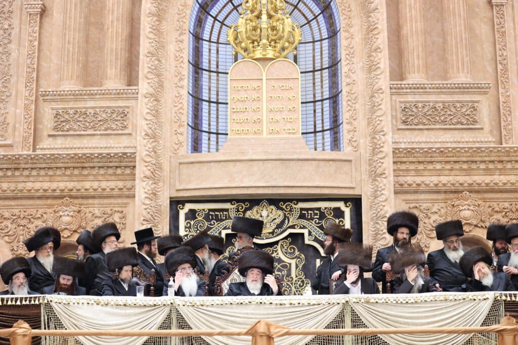 המשפיע החסידי שילהב את ההמונים בשמחת נישואי בנו