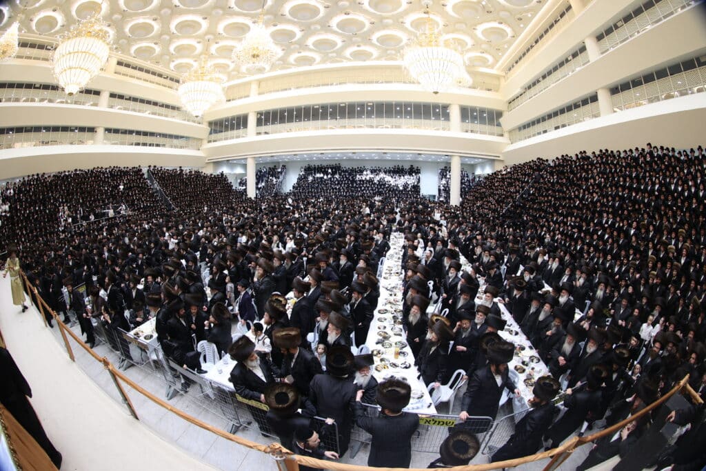 המשפיע החסידי שילהב את ההמונים בשמחת נישואי בנו