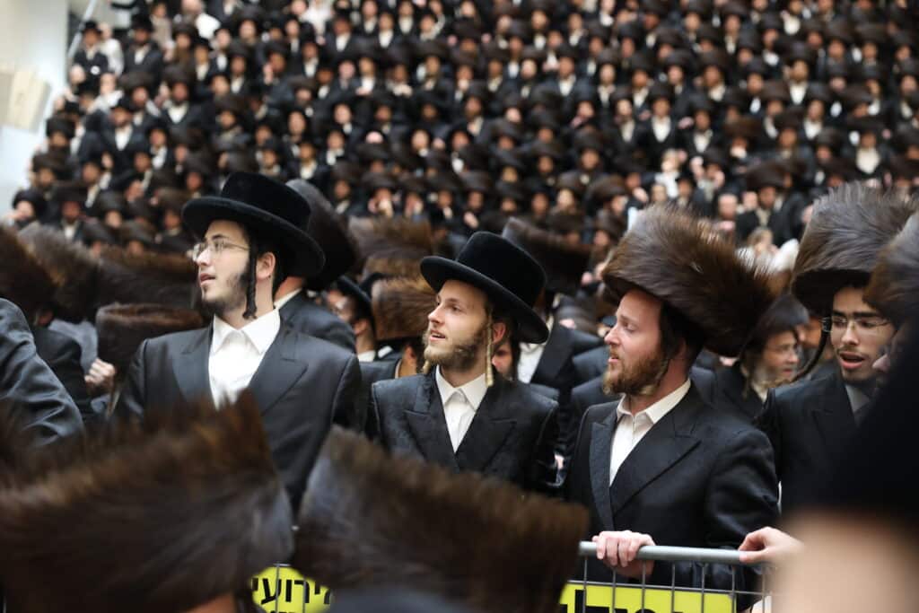 המשפיע החסידי שילהב את ההמונים בשמחת נישואי בנו