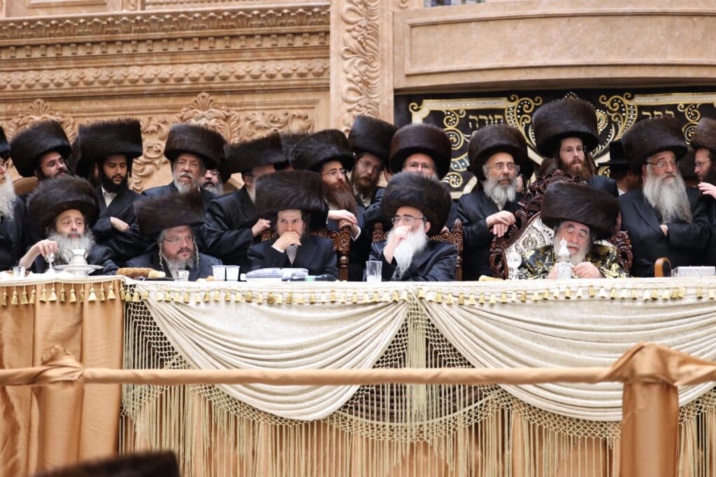 המשפיע החסידי שילהב את ההמונים בשמחת נישואי בנו