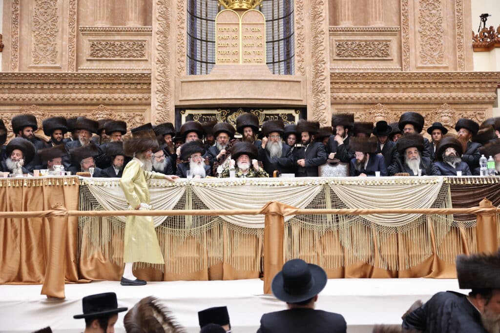 המשפיע החסידי שילהב את ההמונים בשמחת נישואי בנו