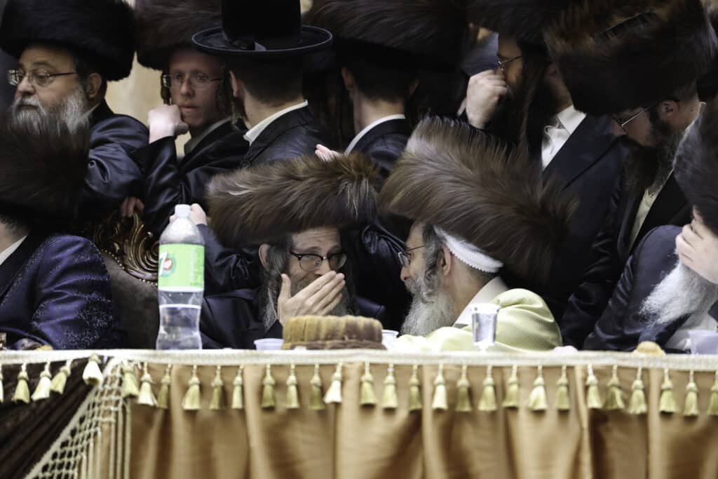 המשפיע החסידי שילהב את ההמונים בשמחת נישואי בנו