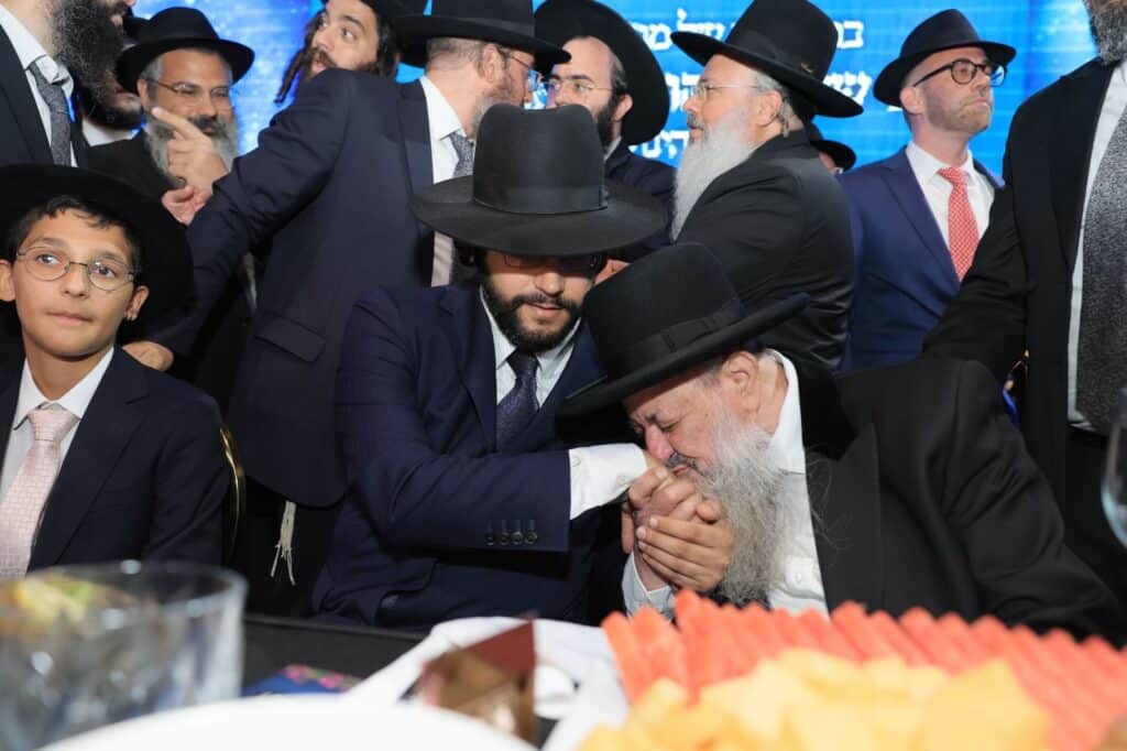 תיעוד: שמחת בר המצווה לבנו של הינוקא