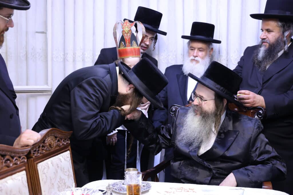 צאתכם לשלום: האדמו"ר מתולדות משה בברכת פרידה