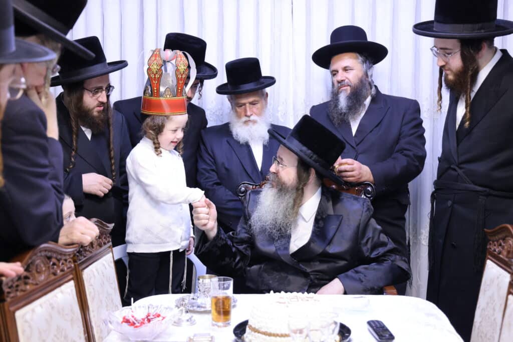 צאתכם לשלום: האדמו"ר מתולדות משה בברכת פרידה