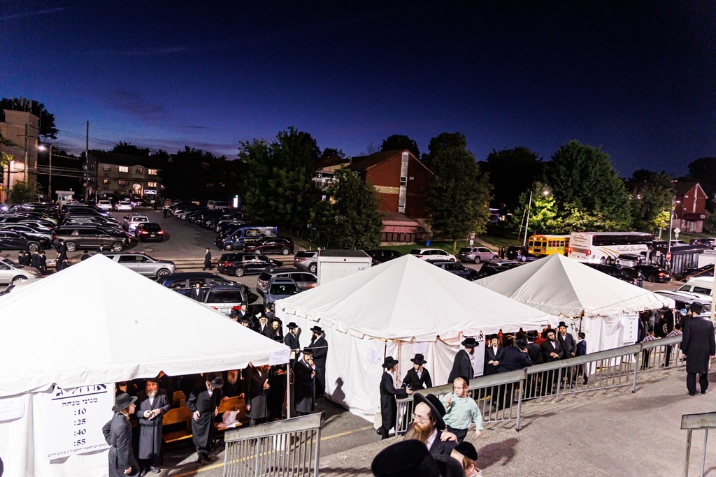 רבבות בקריית יואל: בסטאמר חגגו את יום ההילולה ה-44