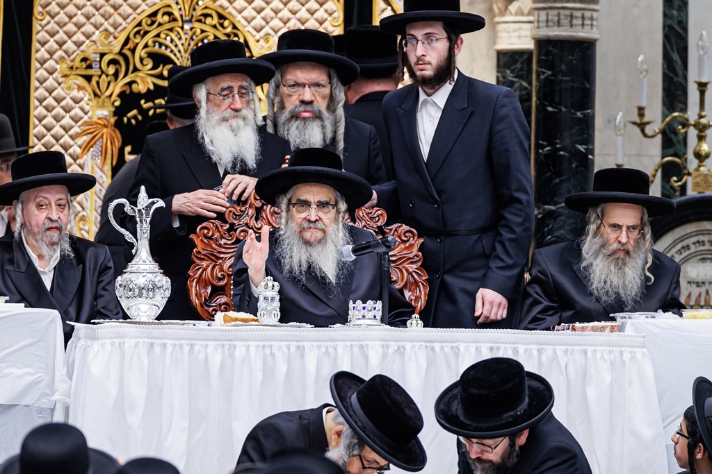 רבבות בקריית יואל: בסטאמר חגגו את יום ההילולה ה-44