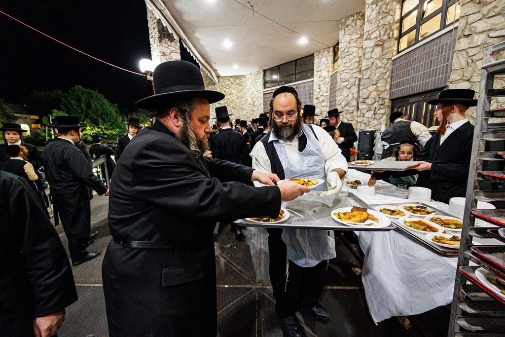 רבבות בקריית יואל: בסטאמר חגגו את יום ההילולה ה-44