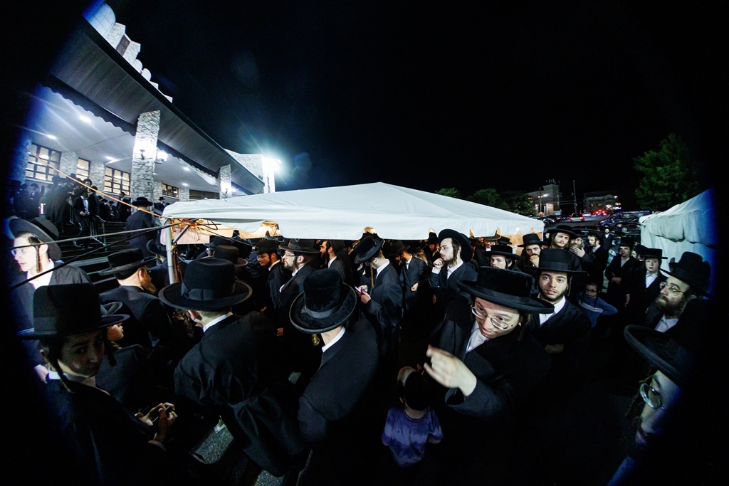 רבבות בקריית יואל: בסטאמר חגגו את יום ההילולה ה-44