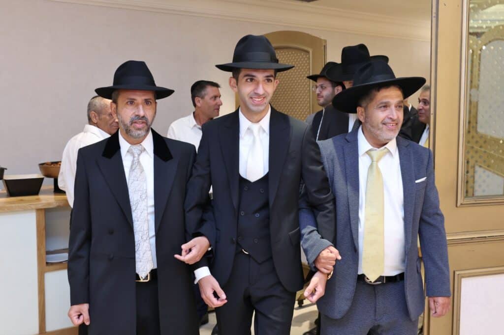 בהשתתפות רבנים: רבה של יקנעם השיא את נכדו בבני ברק