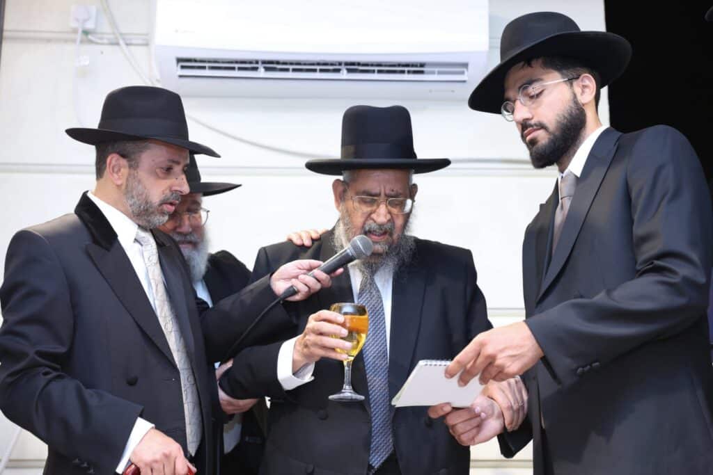 בהשתתפות רבנים: רבה של יקנעם השיא את נכדו בבני ברק