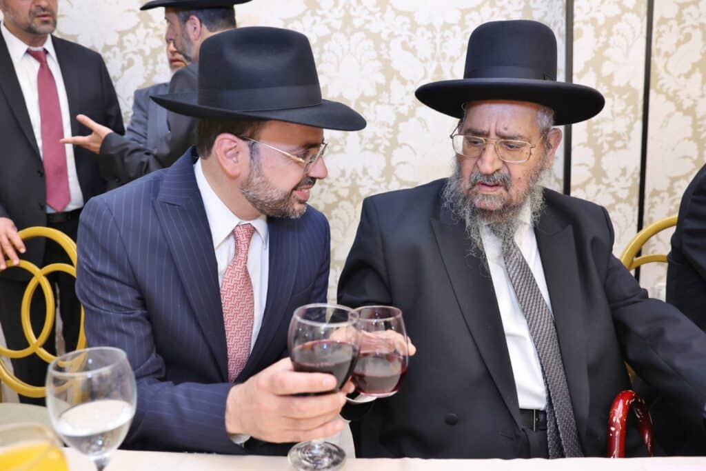 בהשתתפות רבנים: רבה של יקנעם השיא את נכדו בבני ברק