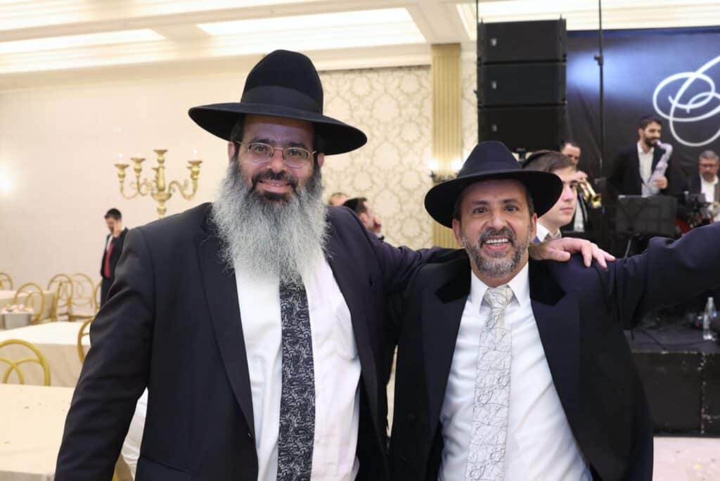 בהשתתפות רבנים: רבה של יקנעם השיא את נכדו בבני ברק