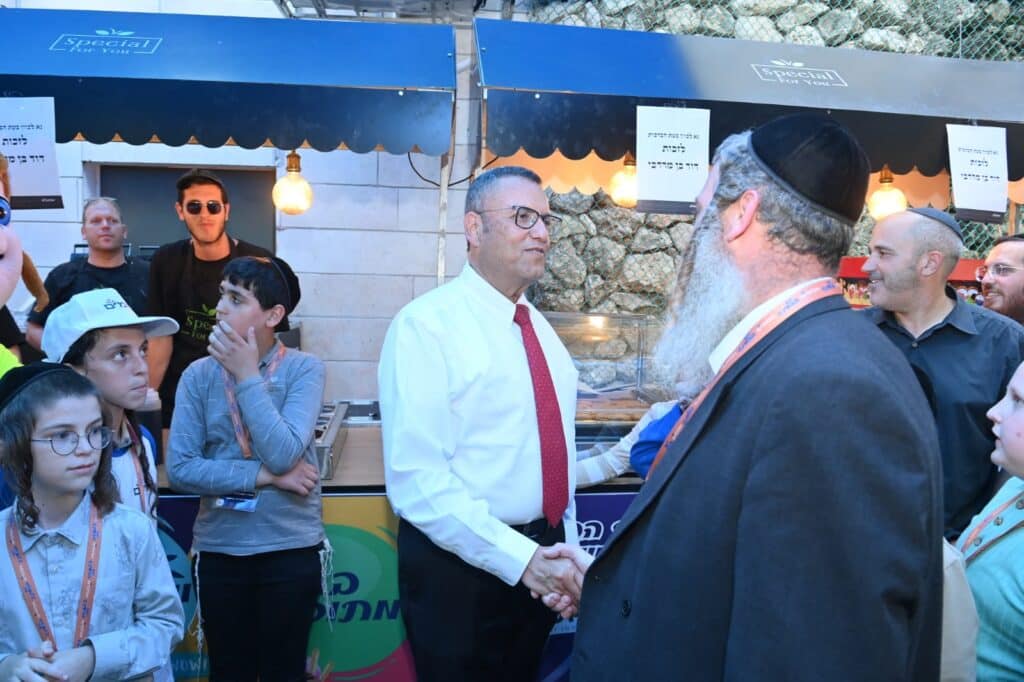 יום הפינג ואטרקציות למאות ילדי 'אלומים' ובני משפחותיהם