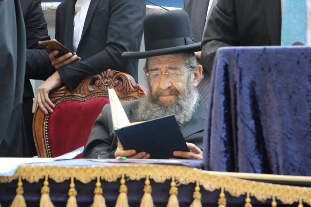 בהשתתפות הגר"י יוסף: הנחת אבן הפינה ל"בית מורשת מרן"