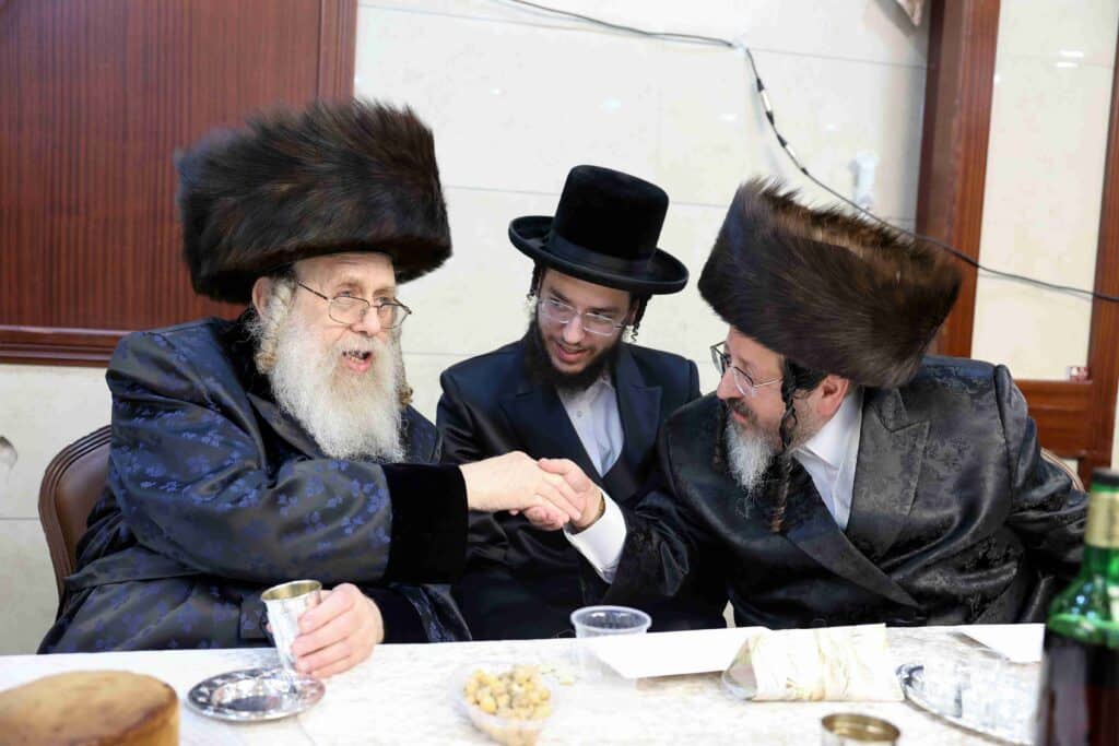 אדמו"רים ורבנים השתתפו באירוסי בן האדמו"ר מרימנוב