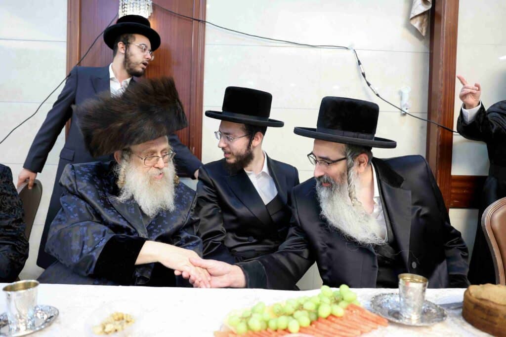 אדמו"רים ורבנים השתתפו באירוסי בן האדמו"ר מרימנוב