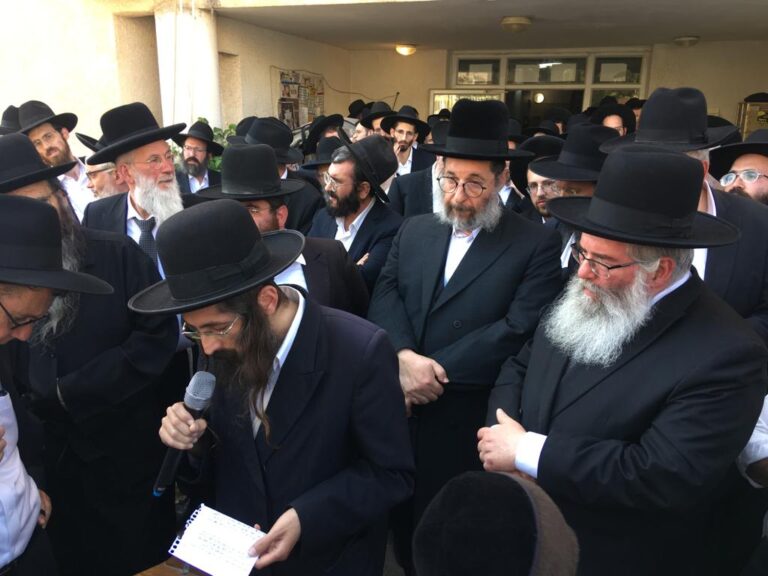 מודיעין עילית ליוותה את משמח הלבבות למנוחות