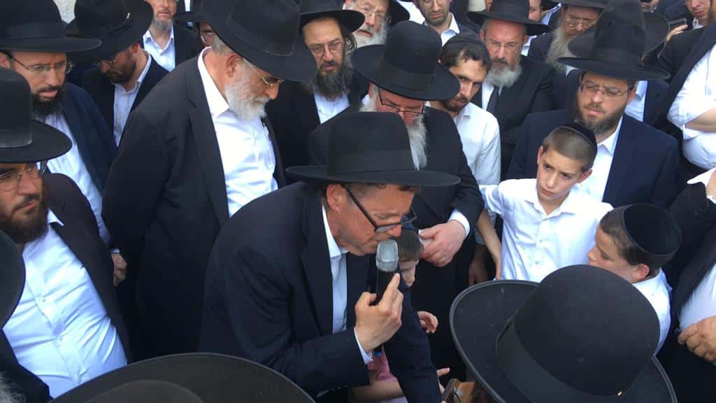 מודיעין עילית ליוותה את משמח הלבבות למנוחות