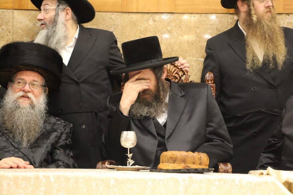 בשמחת החתונה: הרבי מויז'ניץ רקד עם ההויז בחור המיתולוגי