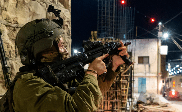 צה"ל שב"כ ומג"ב פעלו הלילה למעצר 17 מבוקשים ברחבי יו"ש