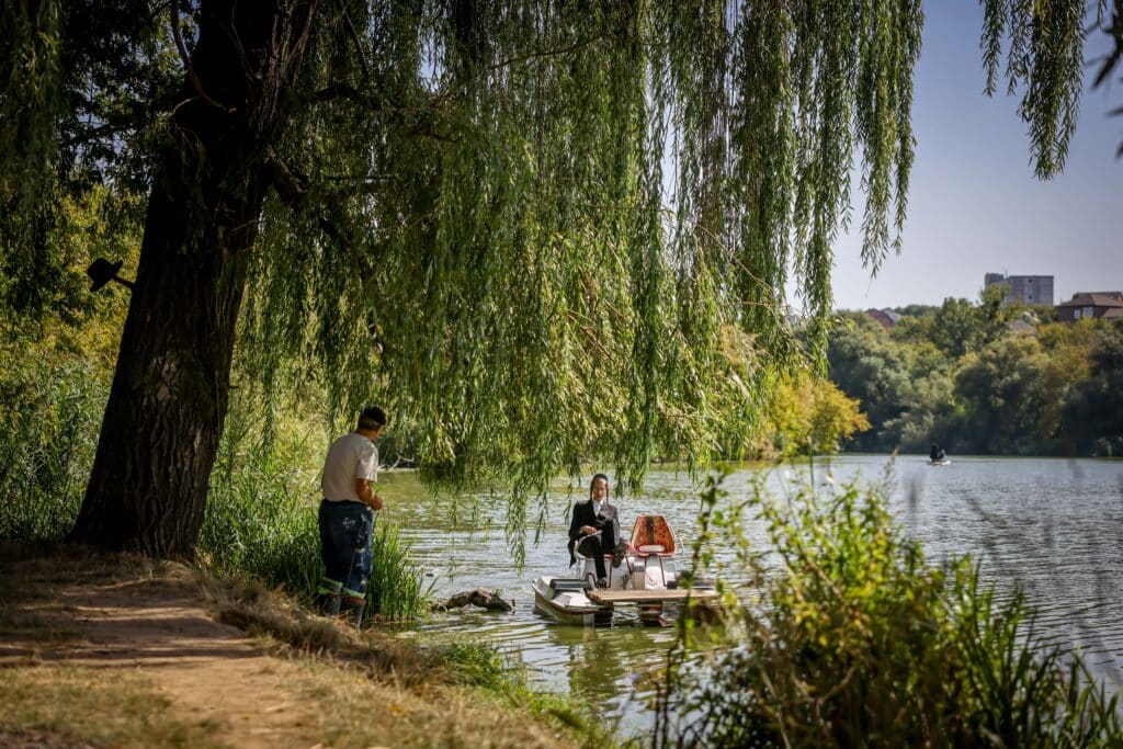 שירים, ריקודים ותפילות: אלפים כבר הגיעו לציון באומן